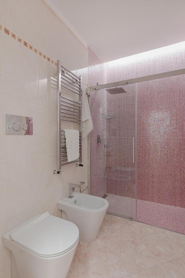 Tritone Minimal Appartement Rome